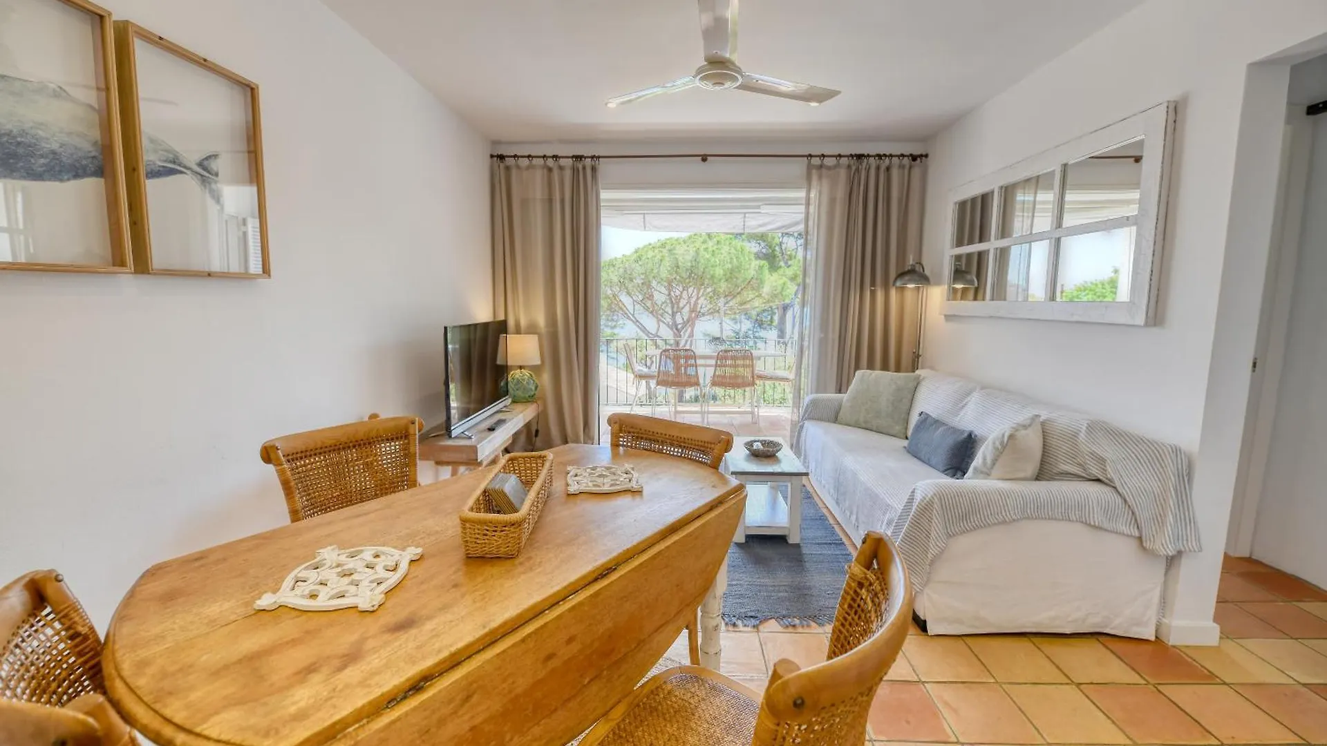 Refurbished Apartment Seaview, Santa Agata Calella De Palafrugell